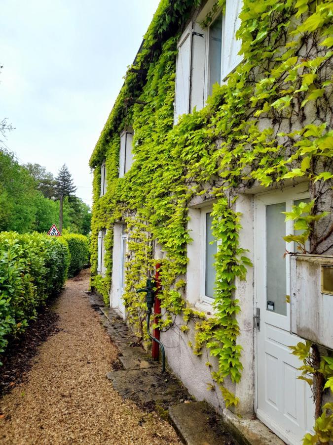 Aux galets colorés Villers-Farlay Exterior foto